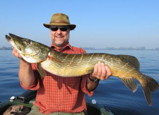 Fünf Meterhechte bei der JHV
