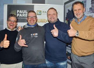 Paul Parey Zeitschriftenverlag übernimmt Hybrida Von links: Georg Baumann (Leiter Produktmanagement PPZV), Gregor Babiarz (Inhaber Hybrida), Thorn Twer (Inhaber PPZV), Christopher Pilger (Geschäftsführer PPZV).